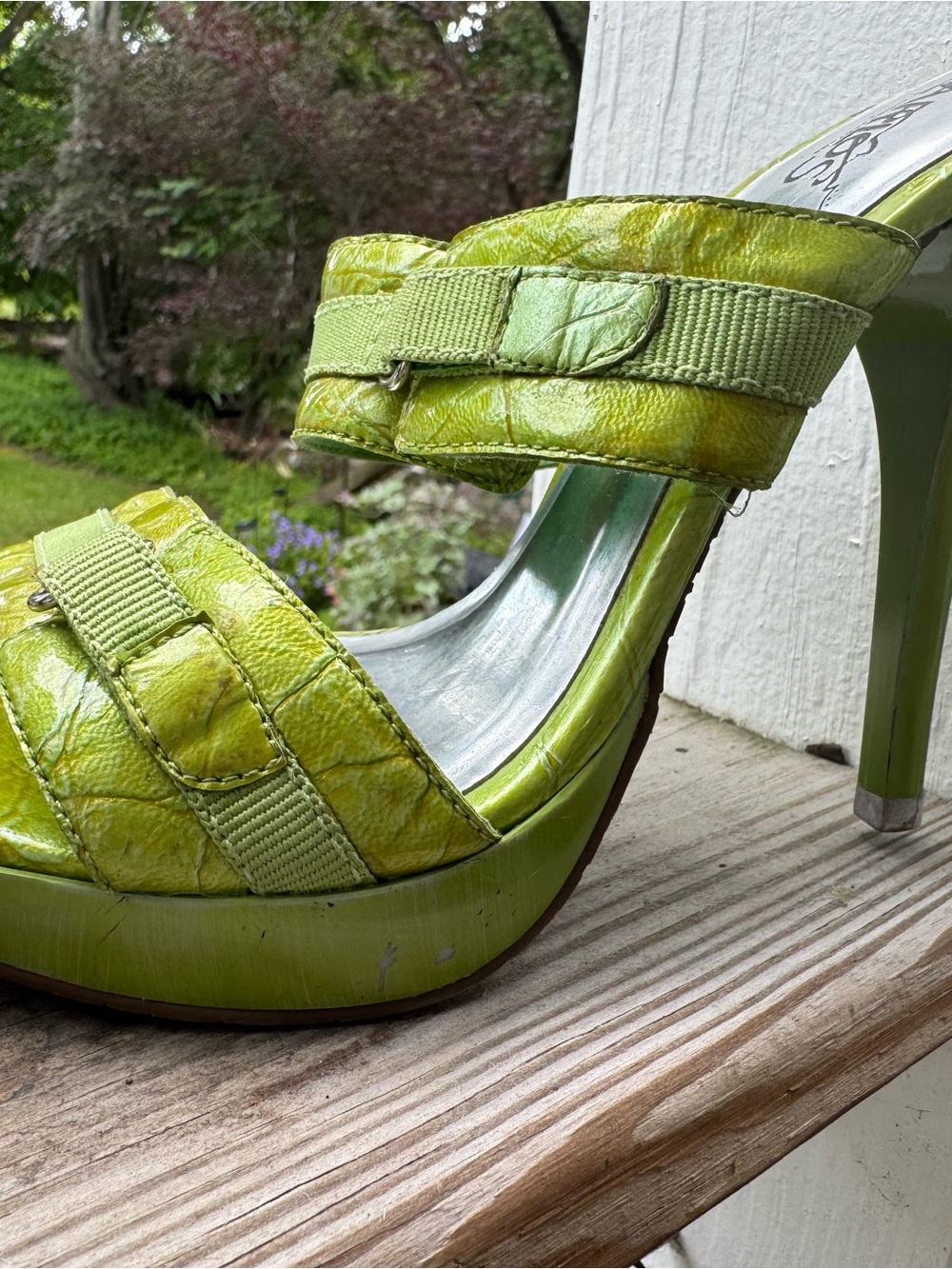 Carlos Santana Lime Green Platform Stiletto Sandals - Picture 2 of 9